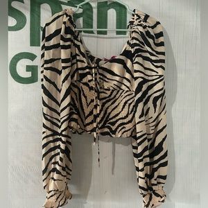 NWT Vestique Zebra Print Crop Top